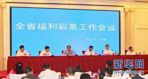 当然，我知道自己需要完成任务，我了解足球，了解足球是怎样运作的。